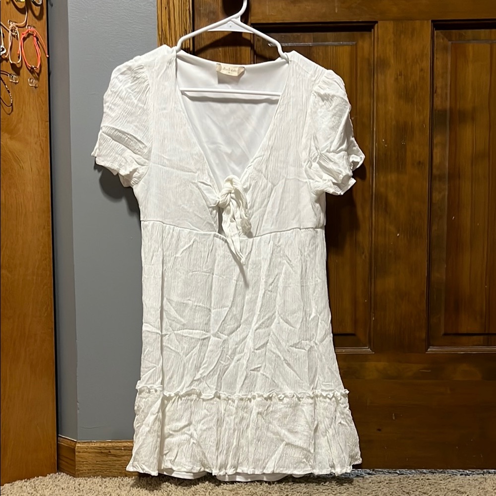 *Altard State White Short Sleeve Tie Front Dress